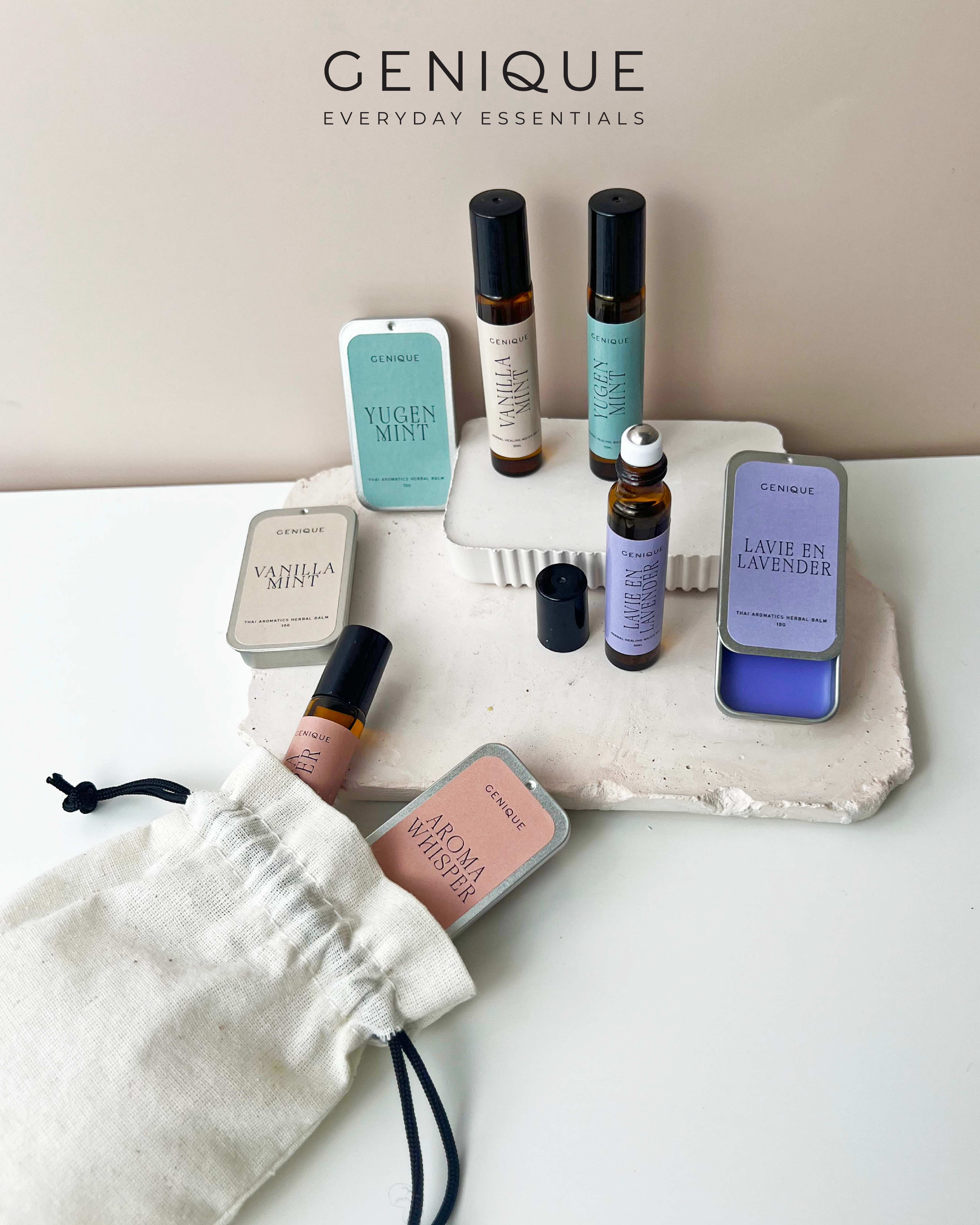 Genique พรีเมี่ยมเซท Giftset Happy Heal Aroma Relaxing  Oil + Aroma Relaxing Balm ในถุงผ้า