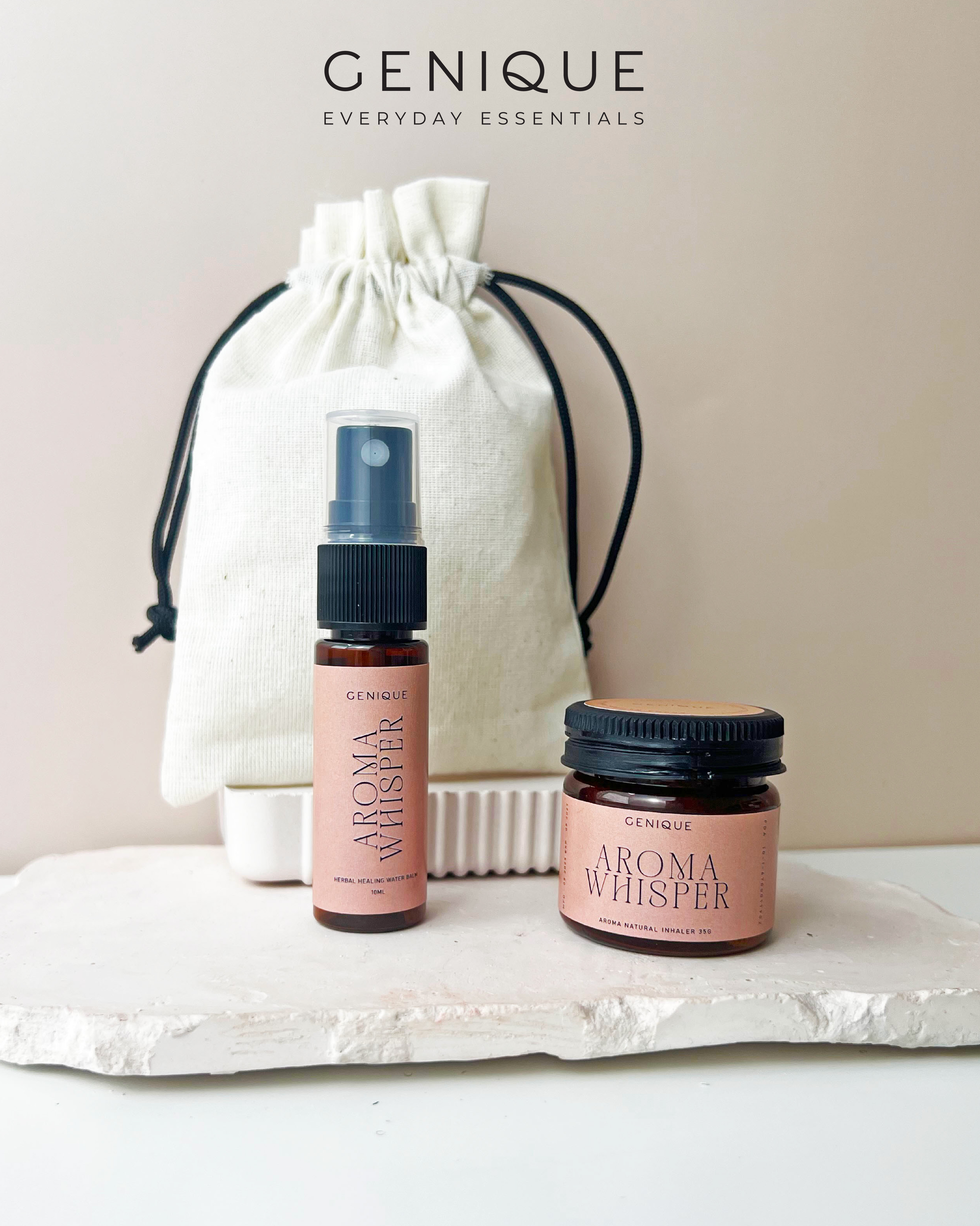 Genique พรีเมี่ยมเซท Giftset Happy ยาดมขวดสีชา + Room Spray ในถุงผ้า