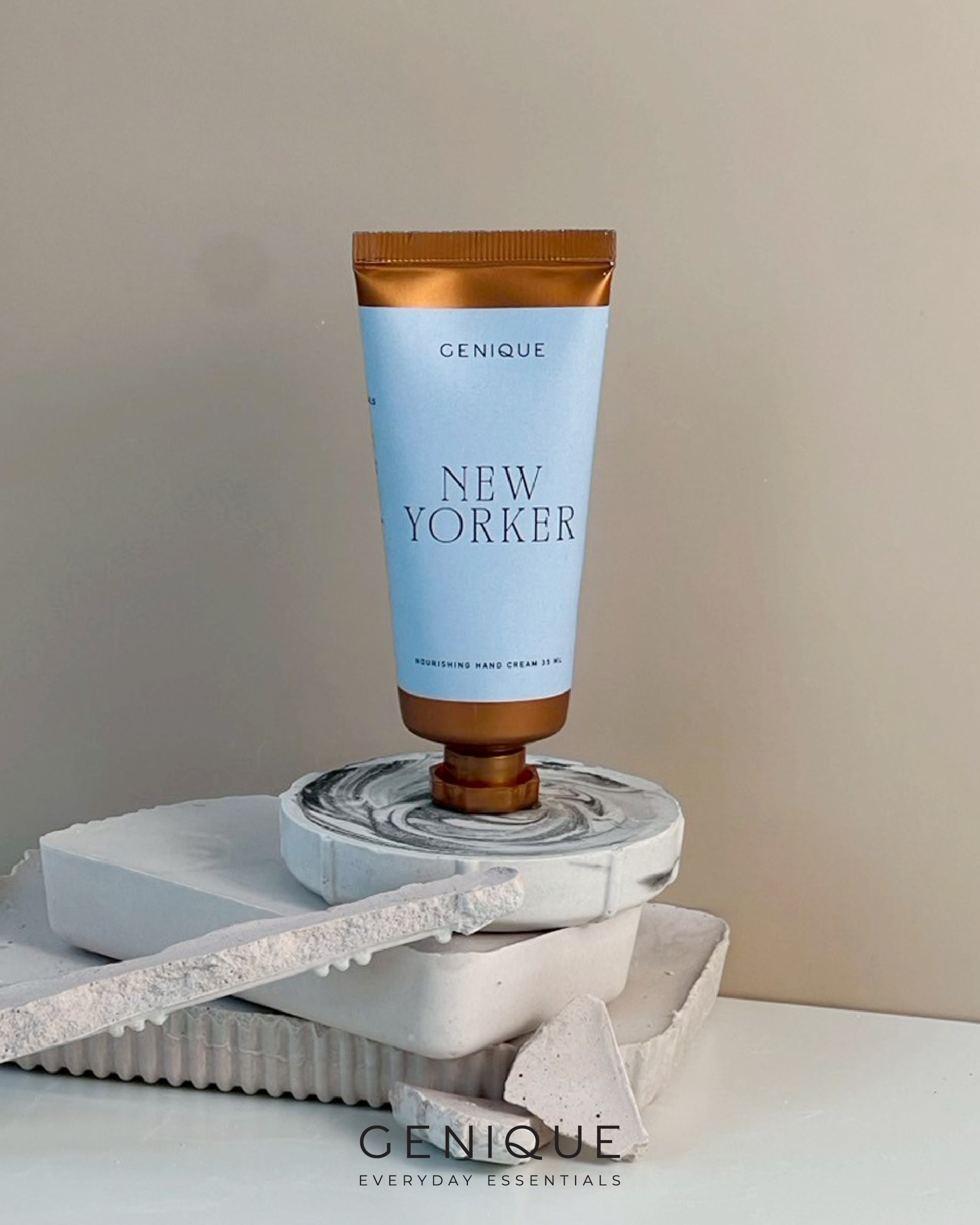 Genique Handcream ครีมบำรุงมือ | New Yorker