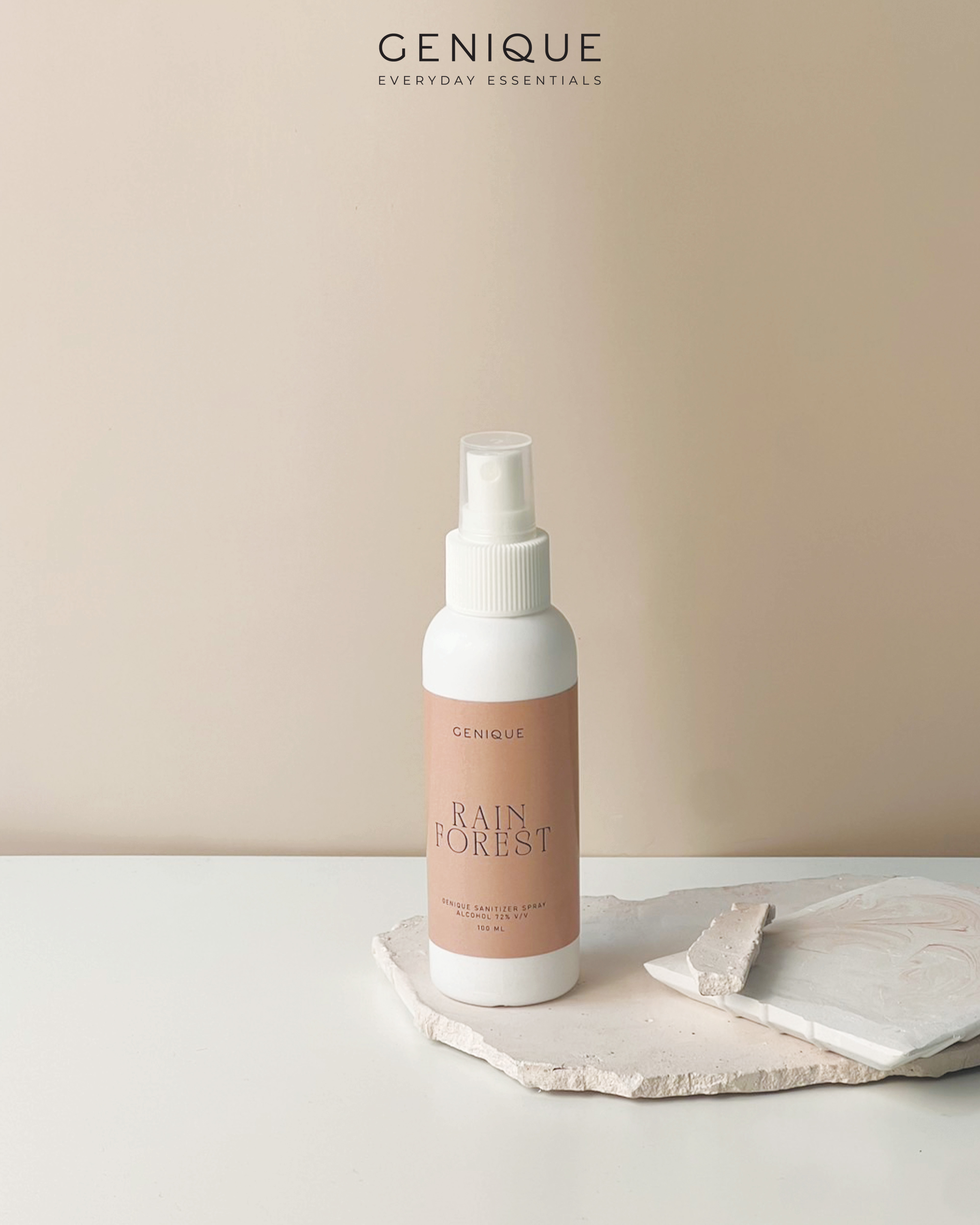 Genique spray alcohol สเปรย์แอลกอฮอล์ แบบขวด | Rain Forest สีแดง