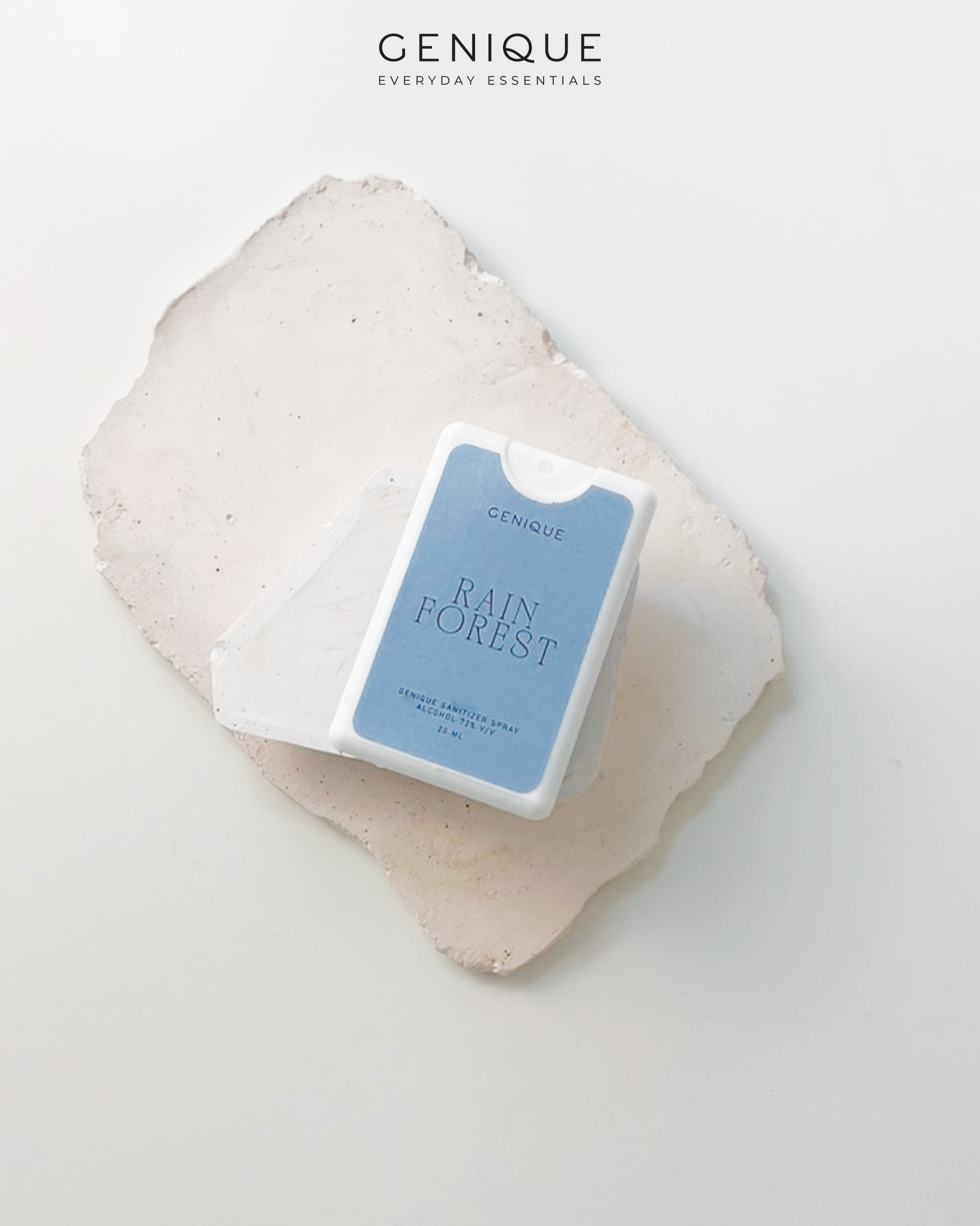 Genique spray alcohol สเปรย์แอลกอฮอล์ แบบการ์ด | Rain Forest สีฟ้า