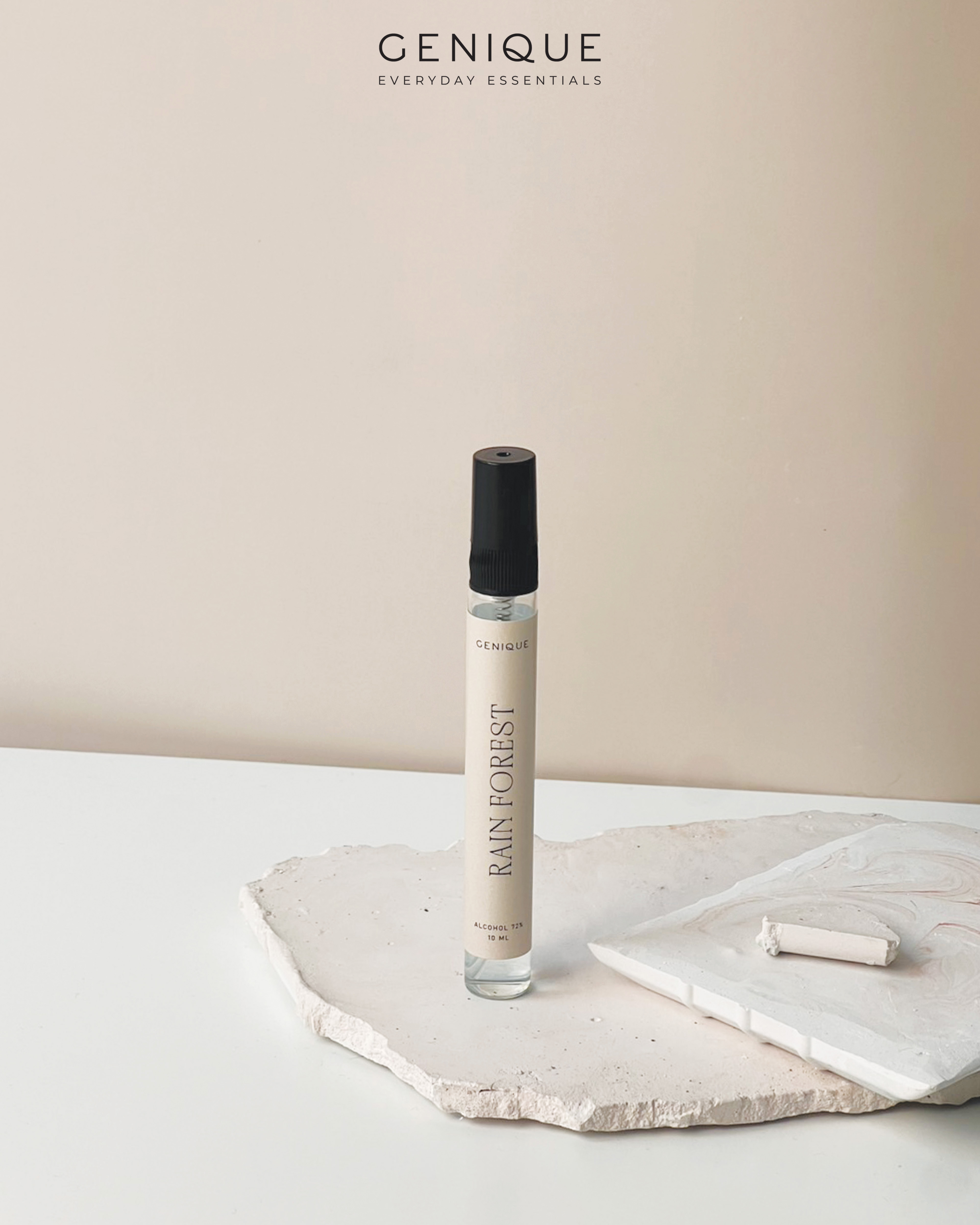 Genique spray alcohol สเปรย์แอลกอฮอล์ แบบหลอด | Rain Forest สีเบจ